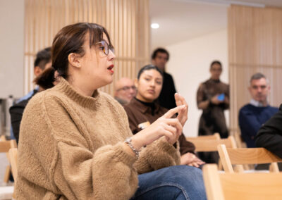 desayuno-con-experiencias-fer-joven-espacio-lasai-perspectivas-economicas-2024-8